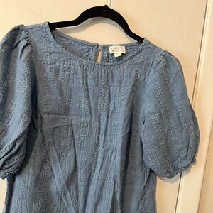 Market & Spruce Seersucker-Texture Puff Sleeve Top in Dusty Blue